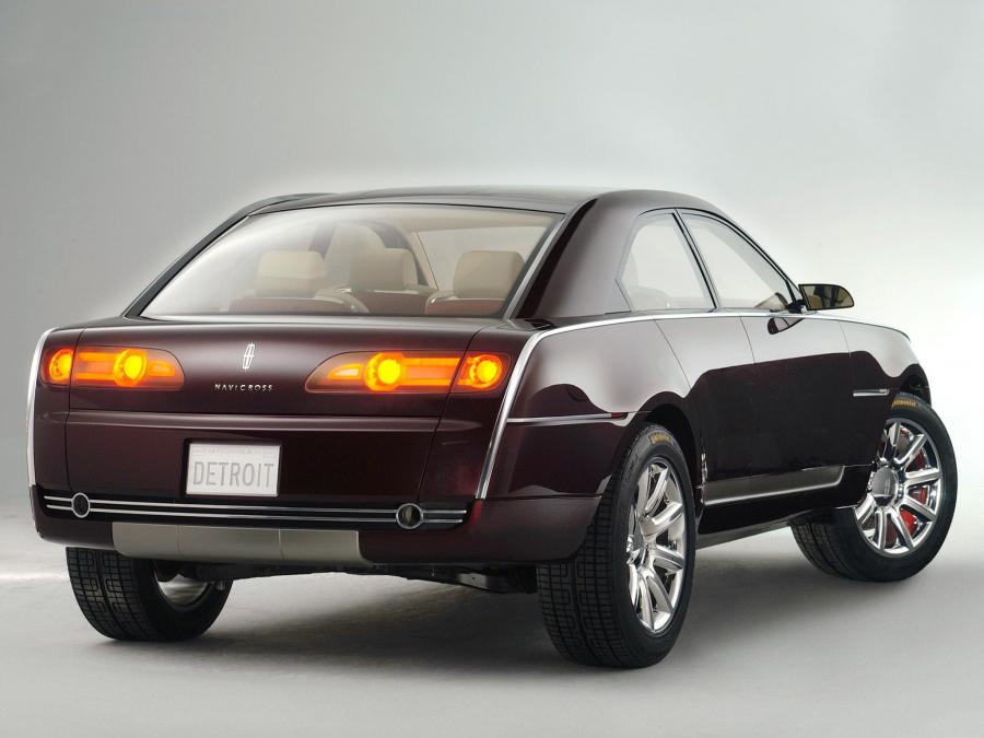 Lincoln Navicross Concept 2003 года  (фото 30 из 36)
